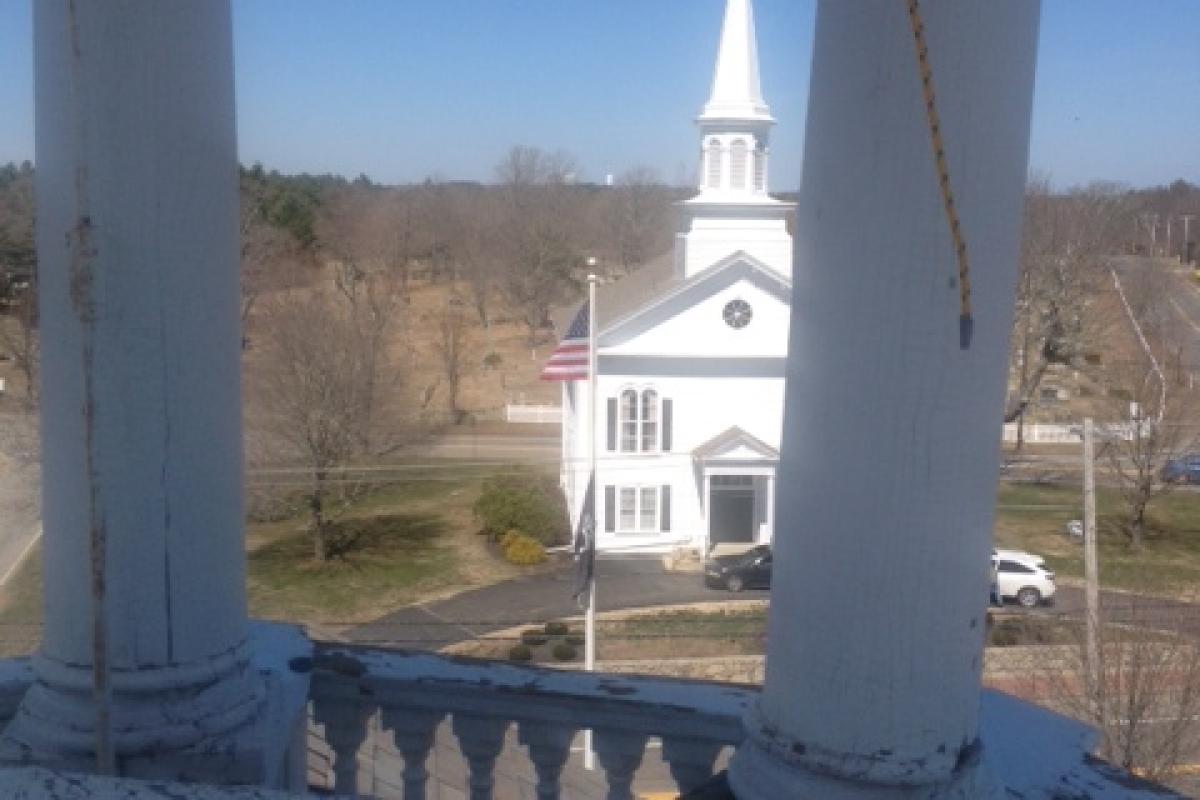 Town Hall cupola inspected with the help of the Hanover FD (4/10/14 Photo 2).